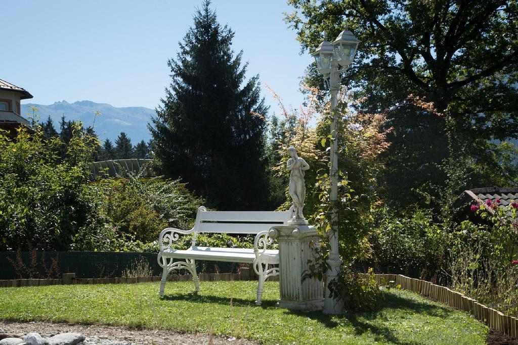 Gaestehaus Waldrand Garni Wiesing Exterior foto